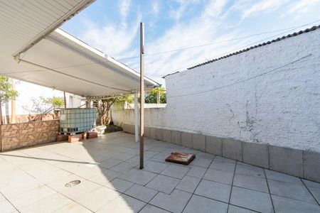Casa para alugar com 180m², 3 quartos e 2 vagas