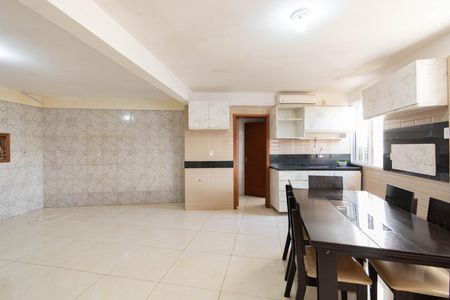 Casa para alugar com 180m², 3 quartos e 2 vagas