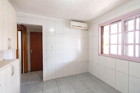 Casa para alugar com 180m², 3 quartos e 2 vagas
