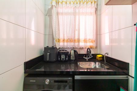 Área de Serviço de apartamento para alugar com 2 quartos, 52m² em Bussocaba, Osasco
