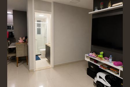 Sala de apartamento à venda com 2 quartos, 67m² em Utinga, Santo André