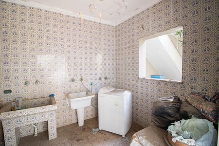 LAVANDERIA de casa à venda com 3 quartos, 1022m² em Jardim Sao Bento, São Paulo