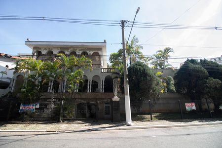 FACHADA de casa à venda com 3 quartos, 1022m² em Jardim Sao Bento, São Paulo