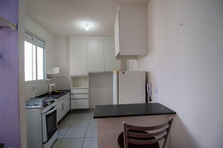 Cozinha de apartamento para alugar com 2 quartos, 49m² em Caguaçu, Sorocaba