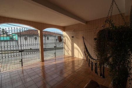 Garagem de casa à venda com 3 quartos, 120m² em Raposo Tavares, São Paulo