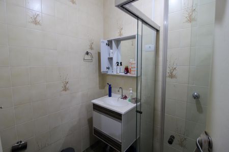 Banheiro do Quarto 2 de casa à venda com 3 quartos, 120m² em Raposo Tavares, São Paulo