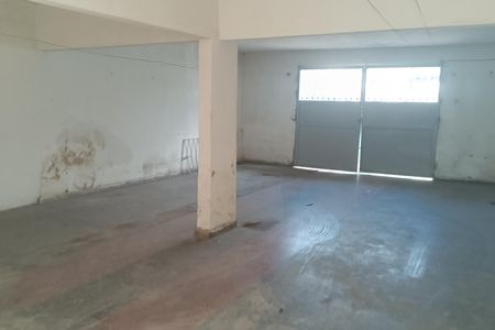 Garagem de apartamento para alugar com 4 quartos, 130m² em Engenho do Porto, Duque de Caxias