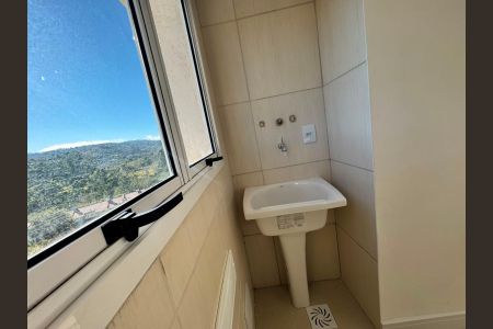 Apartamento à venda com 56m², 2 quartos e 2 vagas Apartamento à venda com 56m², 2 quartos e 2 vagasÁrea de serviço
