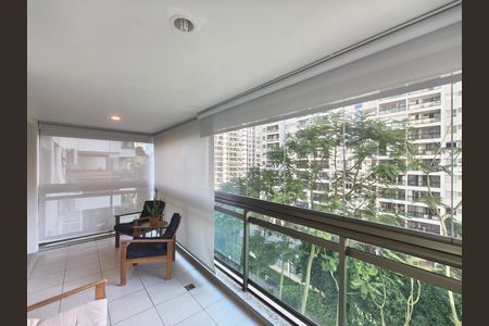 Apartamento para alugar com 78m², 2 quartos e 1 vaga