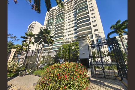 Apartamento para alugar com 78m², 2 quartos e 1 vaga