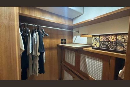 Apartamento à venda com 232m², 2 quartos e 3 vagas