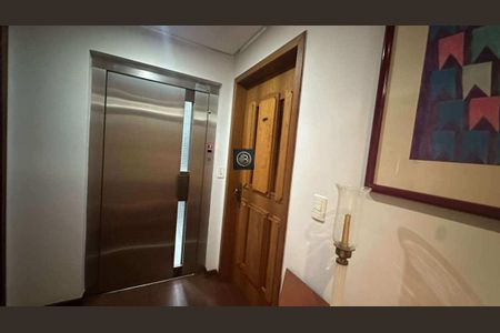 Apartamento à venda com 232m², 2 quartos e 3 vagas