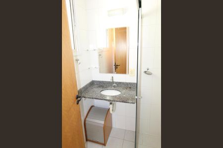 Apartamento para alugar com 57m², 2 quartos e 1 vagaBanheiro