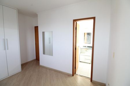 Apartamento para alugar com 57m², 2 quartos e 1 vagaSuíte