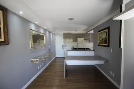 Apartamento para alugar com 67m², 3 quartos e 2 vagas