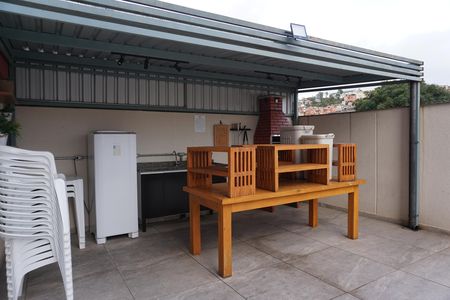 Apartamento para alugar com 50m², 2 quartos e 1 vagaÁrea comum - Churrasqueira