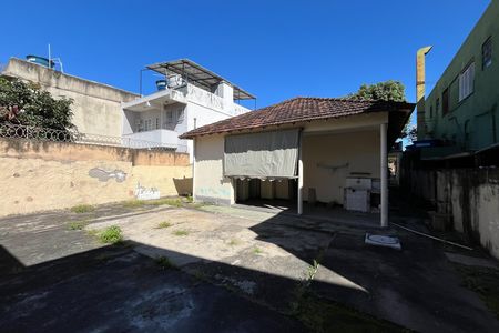 Quintal de casa à venda com 4 quartos, 200m² em Bancários, Rio de Janeiro