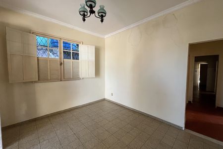 Casa à venda com 4 quartos, 200m² em Bancários, Rio de Janeiro