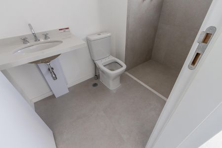 Apartamento à venda com 142m², 3 quartos e 2 vagas Apartamento à venda com 142m², 3 quartos e 2 vagasQuarto 2 - Banheiro da Suite
