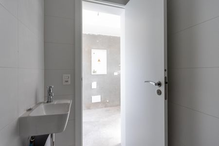 Apartamento à venda com 142m², 3 quartos e 2 vagas Apartamento à venda com 142m², 3 quartos e 2 vagasBanheiro de Serviço