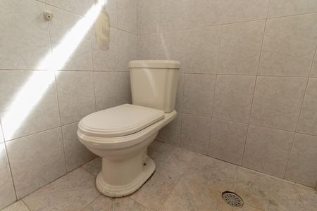 Casa para alugar com 151m², 3 quartos e 1 vagaBanheiro social
