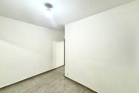 Apartamento para alugar com 30m², 1 quarto e sem vaga Apartamento para alugar com 30m², 1 quarto e sem vagaSala