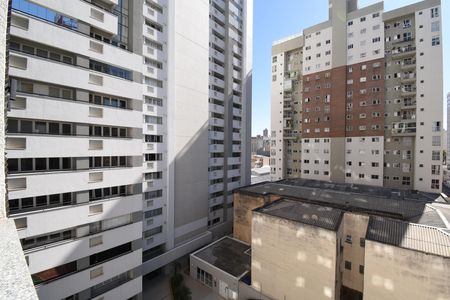 Vista do Studio de kitnet/studio para alugar com 1 quarto, 31m² em Centro, Curitiba