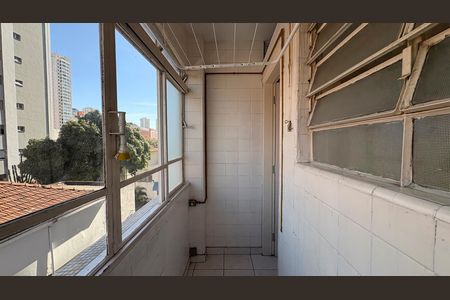 Apartamento à venda com 66m², 1 quarto e 1 vaga Apartamento à venda com 66m², 1 quarto e 1 vagaÁrea de serviço