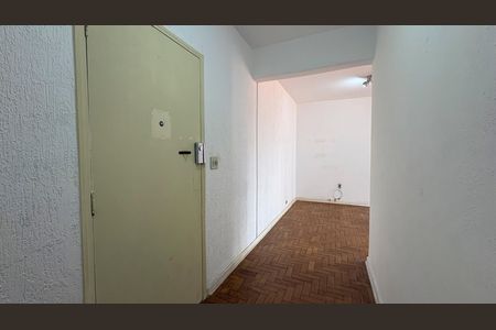 Apartamento à venda com 66m², 1 quarto e 1 vaga Apartamento à venda com 66m², 1 quarto e 1 vagaSala