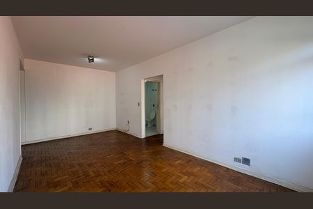 Apartamento à venda com 66m², 1 quarto e 1 vaga Apartamento à venda com 66m², 1 quarto e 1 vagaSala
