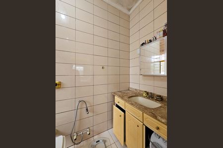 Casa para alugar com 4 quartos, 257m² em Ipanema, Porto Alegre