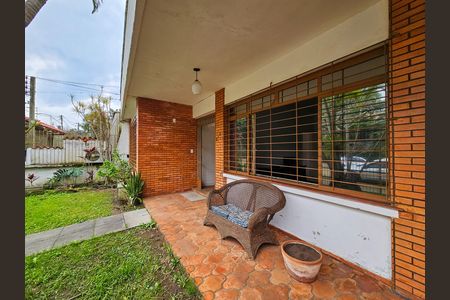 Casa para alugar com 4 quartos, 257m² em Ipanema, Porto Alegre