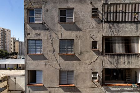 Apartamento à venda com 100m², 2 quartos e sem vaga Apartamento à venda com 100m², 2 quartos e sem vagaQuarto 1