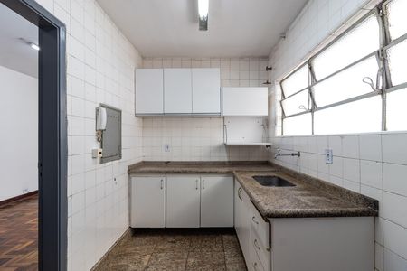 Apartamento à venda com 100m², 2 quartos e sem vaga Apartamento à venda com 100m², 2 quartos e sem vagaCozinha