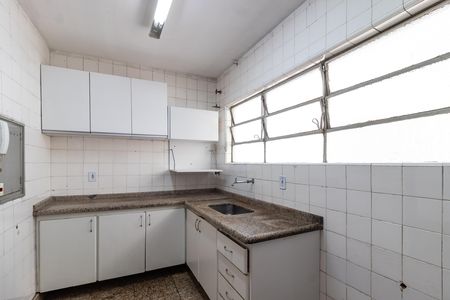 Apartamento à venda com 100m², 2 quartos e sem vaga Apartamento à venda com 100m², 2 quartos e sem vagaCozinha