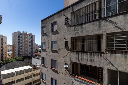 Apartamento à venda com 100m², 2 quartos e sem vaga Apartamento à venda com 100m², 2 quartos e sem vagaÁrea de Serviço