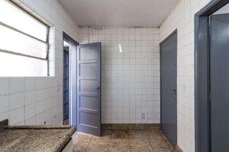 Apartamento à venda com 100m², 2 quartos e sem vaga Apartamento à venda com 100m², 2 quartos e sem vagaCozinha