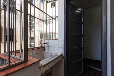 Apartamento à venda com 100m², 2 quartos e sem vaga Apartamento à venda com 100m², 2 quartos e sem vagaÁrea de Serviço