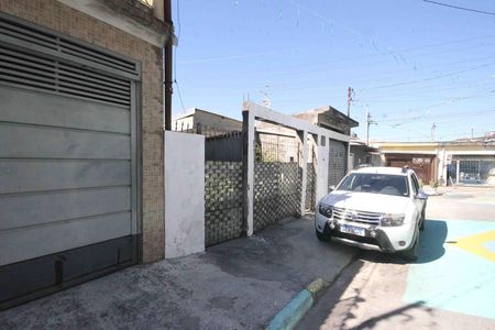 Fachada de casa para alugar com 1 quarto, 40m² em Capão do Embira, São Paulo