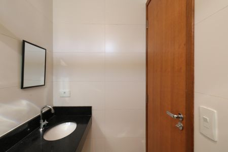 Apartamento para alugar com 38m², 2 quartos e 1 vaga Apartamento para alugar com 38m², 2 quartos e 1 vagaBanheiro