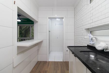 Cozinha de apartamento para alugar com 2 quartos, 67m² em Nonoai, Porto Alegre