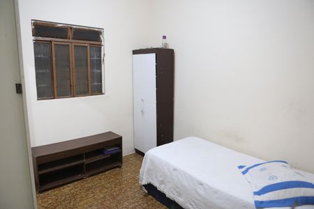 Casa à venda com 390m², 4 quartos e 4 vagasQuarto 3
