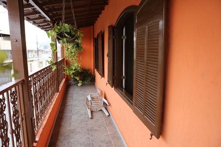 Casa à venda com 390m², 4 quartos e 4 vagasVaranda