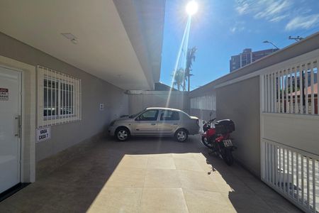 Garagem de casa de condomínio para alugar com 2 quartos, 120m² em Vila Caiçara, Praia Grande