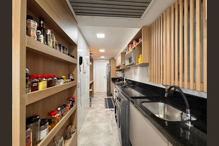 Apartamento para alugar com 101m², 2 quartos e 1 vaga Apartamento para alugar com 101m², 2 quartos e 1 vagaCozinha e Área de Serviço