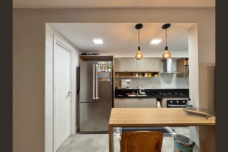 Apartamento para alugar com 101m², 2 quartos e 1 vaga Apartamento para alugar com 101m², 2 quartos e 1 vagaCozinha e Área de Serviço