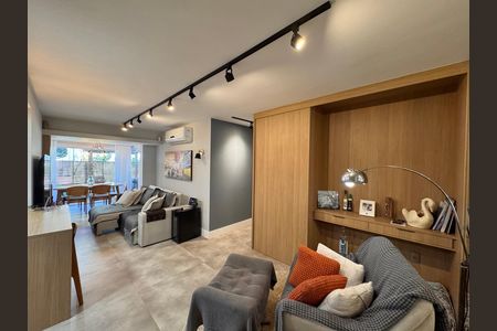 Apartamento para alugar com 101m², 2 quartos e 1 vaga Apartamento para alugar com 101m², 2 quartos e 1 vagaSala