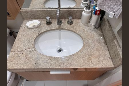 Apartamento para alugar com 101m², 2 quartos e 1 vaga Apartamento para alugar com 101m², 2 quartos e 1 vagaBanheiro Social