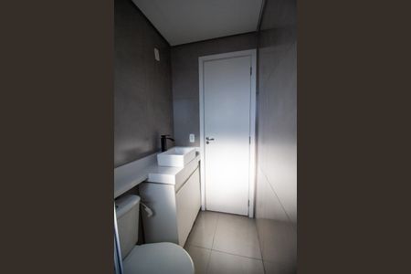 Apartamento para alugar com 51m², 2 quartos e 2 vagas Apartamento para alugar com 51m², 2 quartos e 2 vagasBanheiro