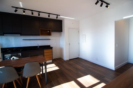Apartamento para alugar com 51m², 2 quartos e 2 vagas Apartamento para alugar com 51m², 2 quartos e 2 vagasSala